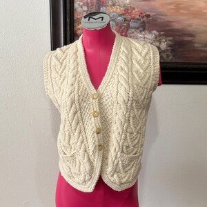 Vintage John Molloy Donegal 100% Pure Wool Cable Knit Vest IRELAND Irish Cream